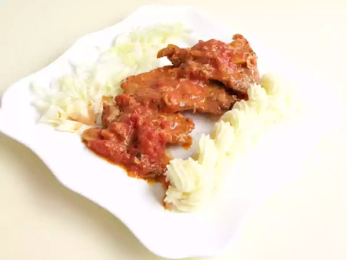 Muschi de porc in sos de rosii, picant - poza 2