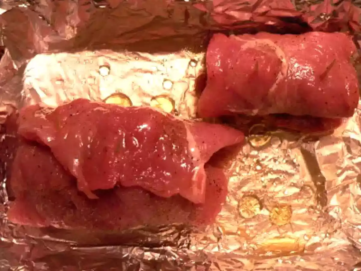 Muschiulet de porc cu prune - poza 3