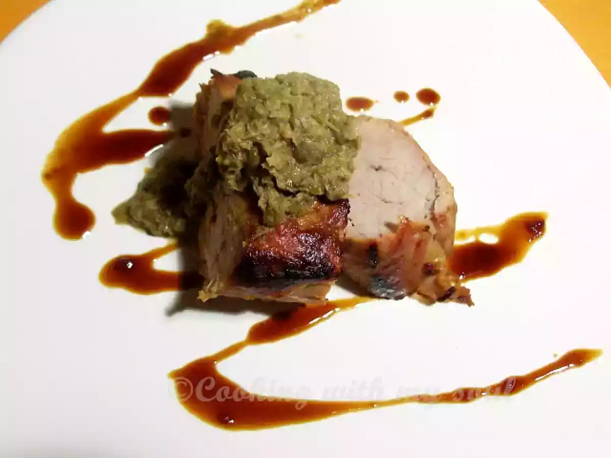 Muschiulet de porc cu sos de capere