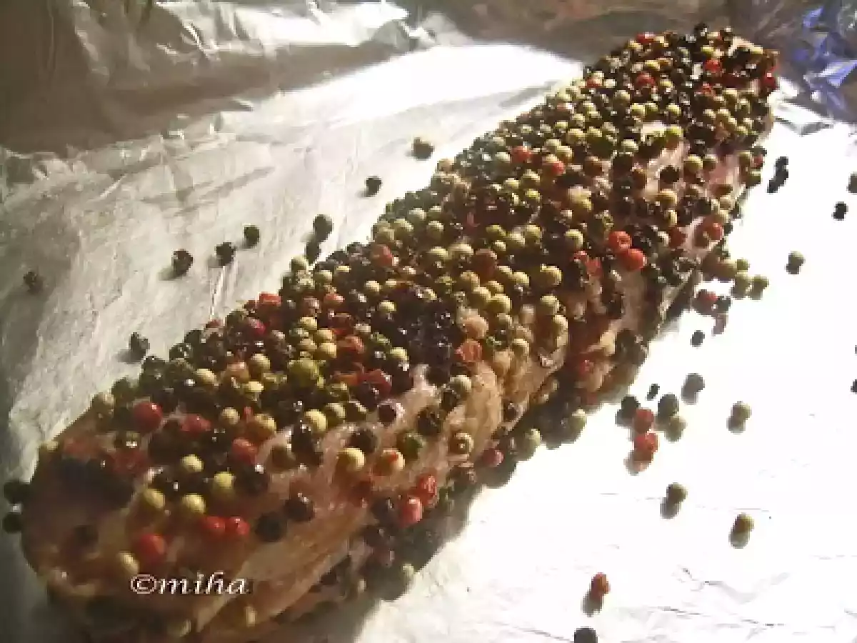 Muschiulet de porc in crusta de piper - poza 3