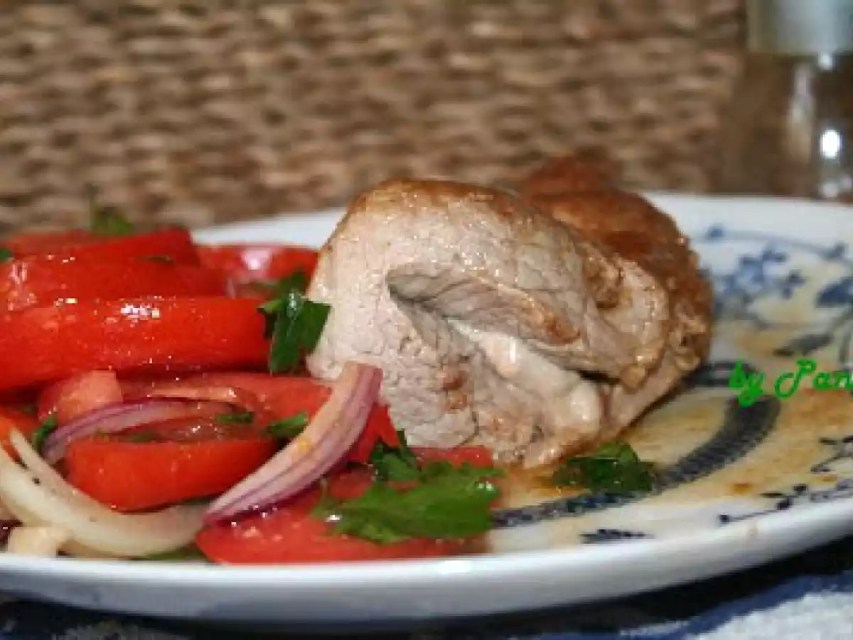 Muschiulet de porc umplut cu gorgonzola - poza 2