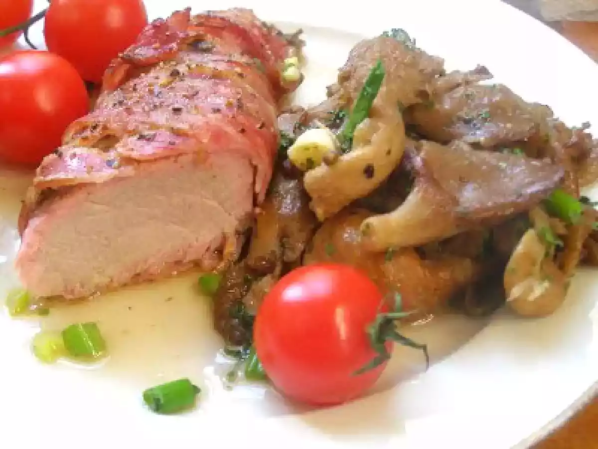 Muschiuleti de porc imbracati si inecati in bere