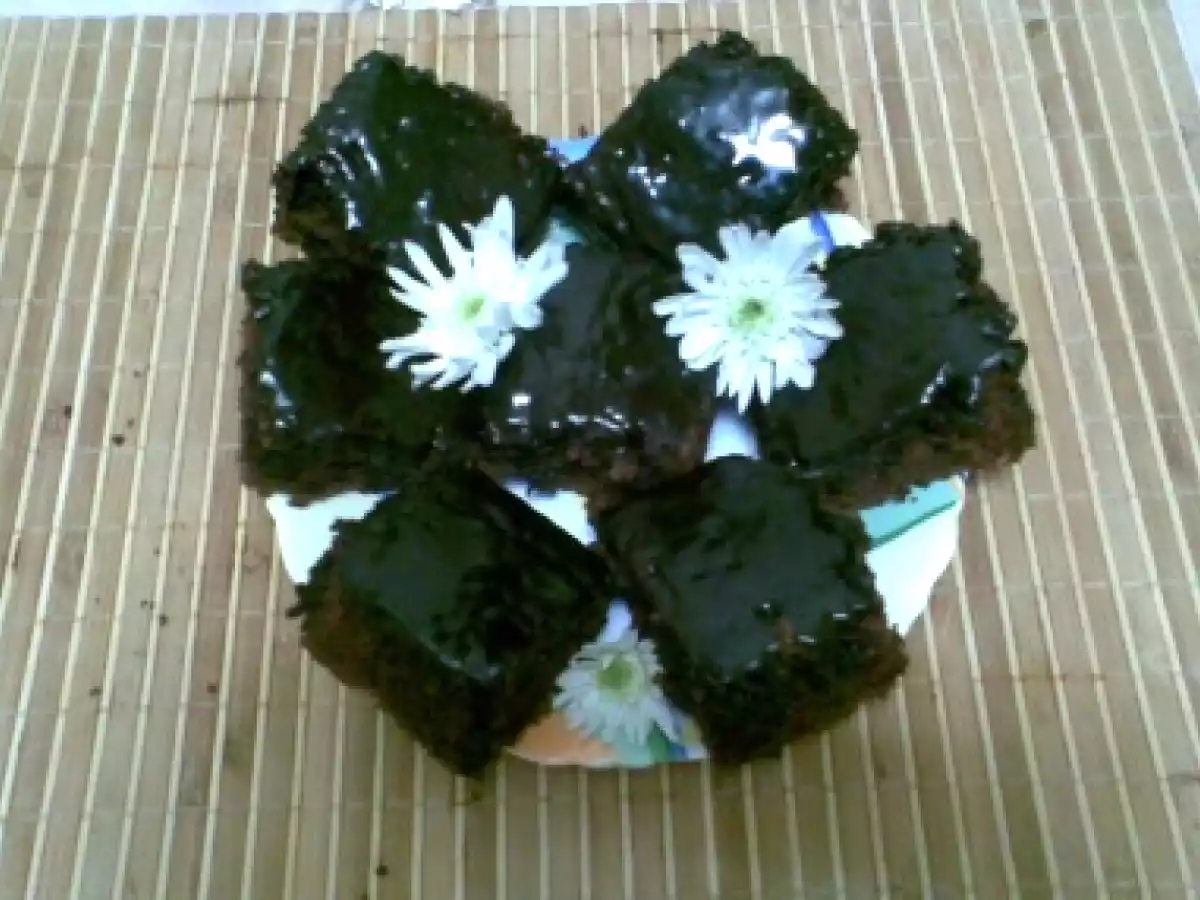 Negresa cu glazura de ciocolata