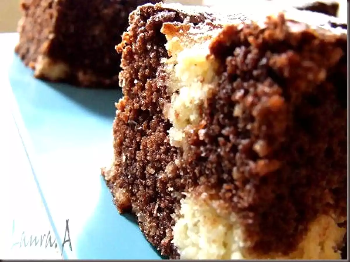 Negresa cu inima de cocos si migdale - poza 9