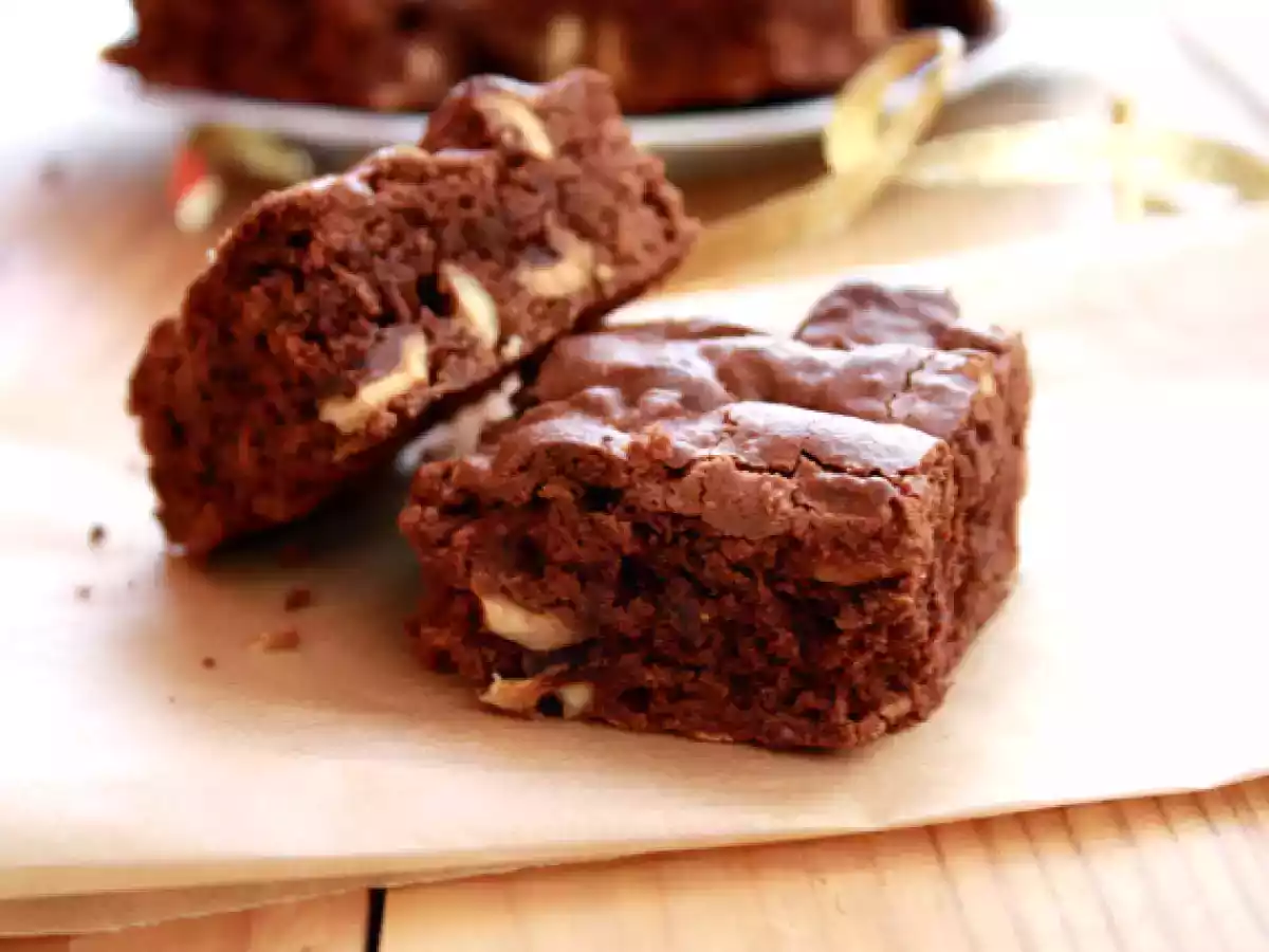 Negresa cu nuci (alune de padure)