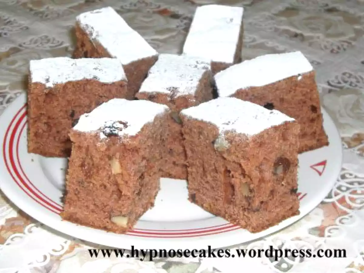 Negresa cu nuci si stafide