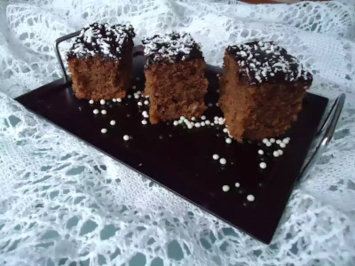 Negresa de post cu nuci si glazura de cacao - poza 4