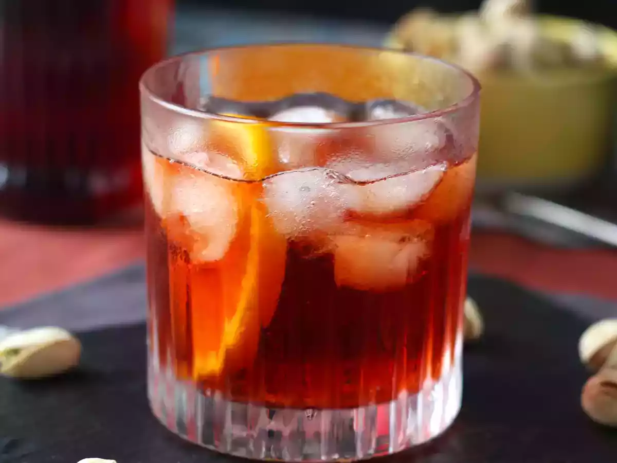 Negroni, cocktailul italian perfect pentru un aperitiv
