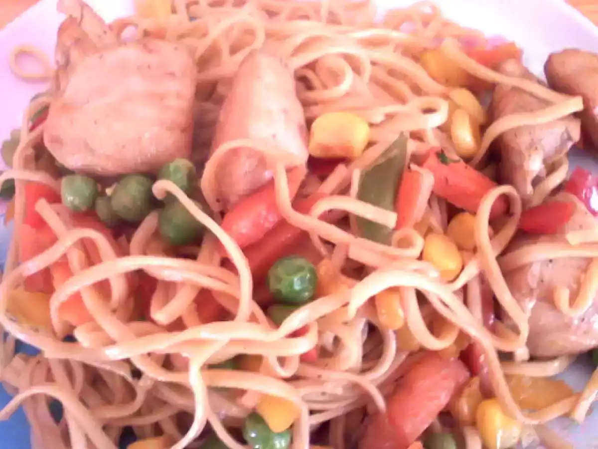 Noodles cu pui si legume - poza 3