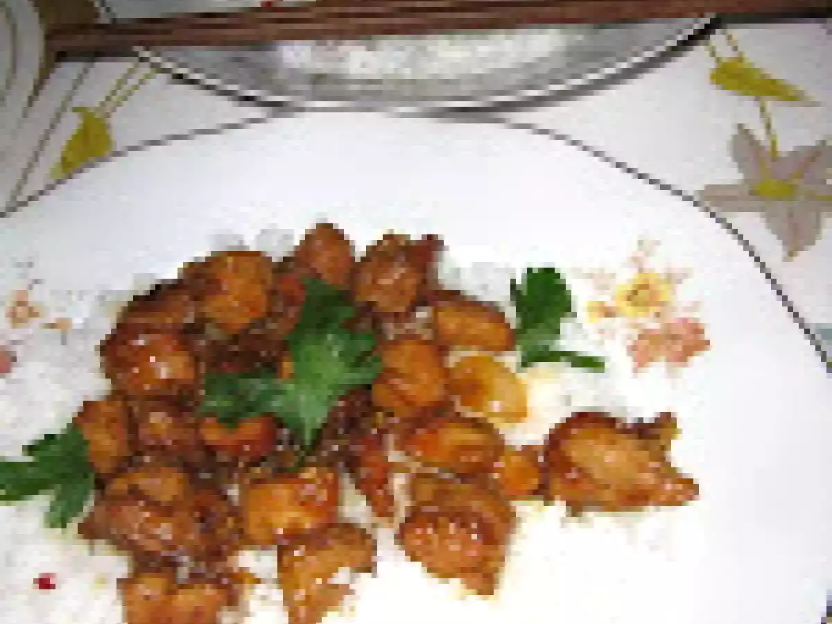 O CHINEZOAICA, GHIMBIR SI UN PORC CARAMELIZAT