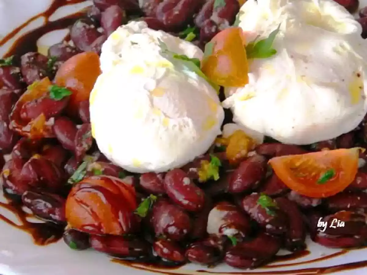 Ochiuri româneti cu fasole rosie