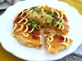 Okonomiyaki - omleta japoneza, poza 3