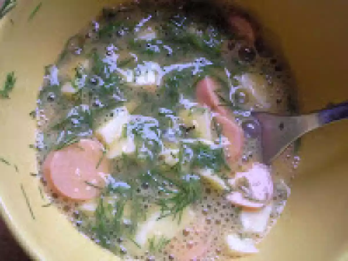 OMLETA CU CASCAVAL SI CRENVUSTI VEGETALI / TORTILLA FRACESA CON QUESO Y SALCHICHA VEGETAL - poza 6