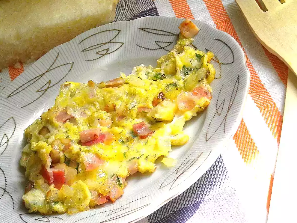 Omleta fermierului – farmhouse omelette.