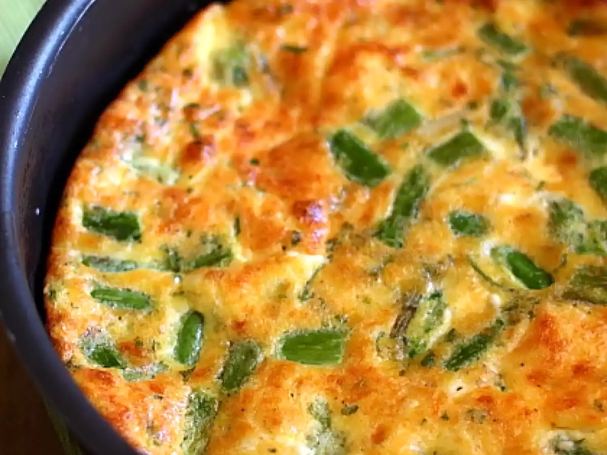 Omleta la cuptor cu sparanghel