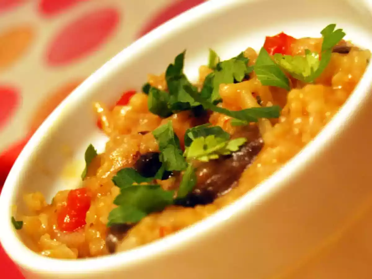 Orez cu ciuperci si carne de porc - poza 2