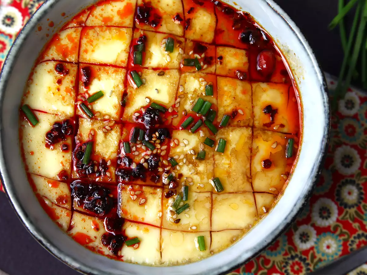 Ouă chinezești la abur: rețeta chineză pentru ouă mătăsoase aburite, cu doar două ingrediente! - poza 4