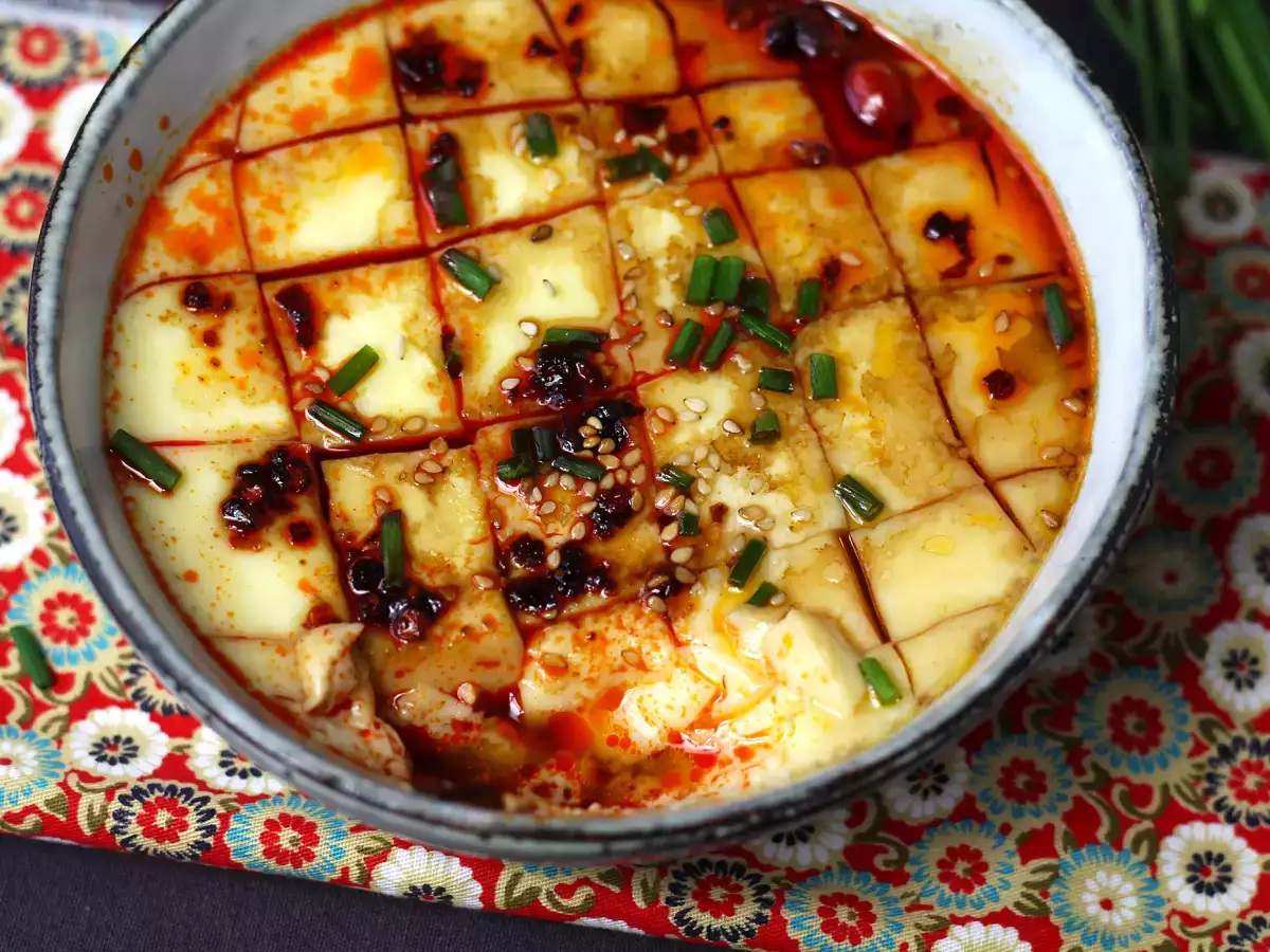 Ouă chinezești la abur: rețeta chineză pentru ouă mătăsoase aburite, cu doar două ingrediente! - poza 6