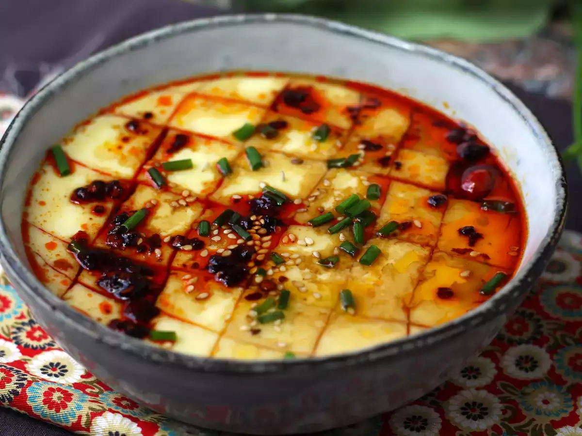 Ouă chinezești la abur: rețeta chineză pentru ouă mătăsoase aburite, cu doar două ingrediente! - poza 7