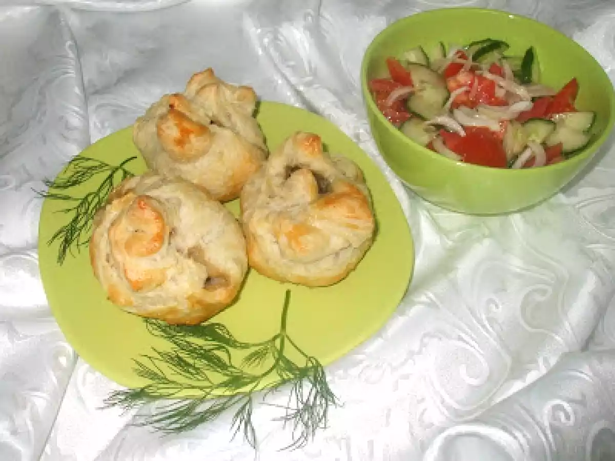 PACHETELE CU CIUPERCI SI PIEPT DE PUI