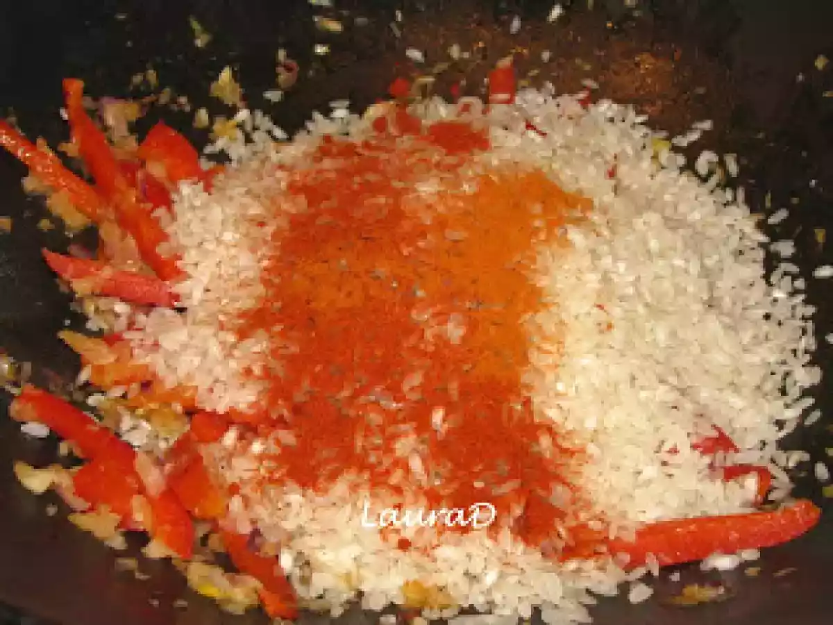 Paella cu creveti si mazare - poza 4