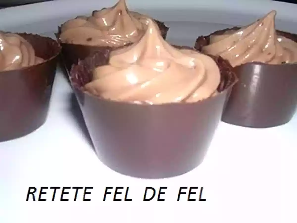 PAHARUTE DE CIOCOLATA CU CREMA DE MASCARPONE - poza 2