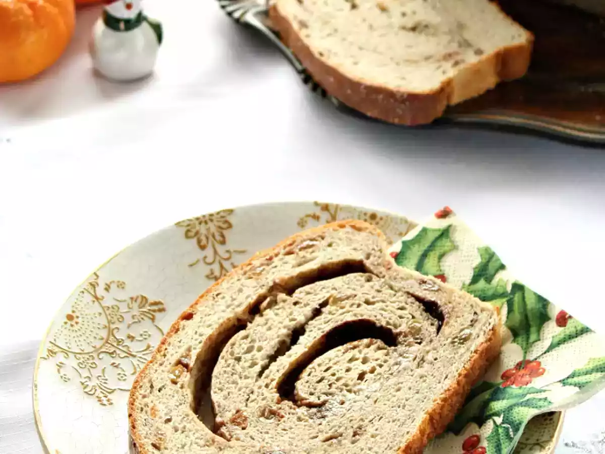 Paine cu stafide si scortisoara - poza 2