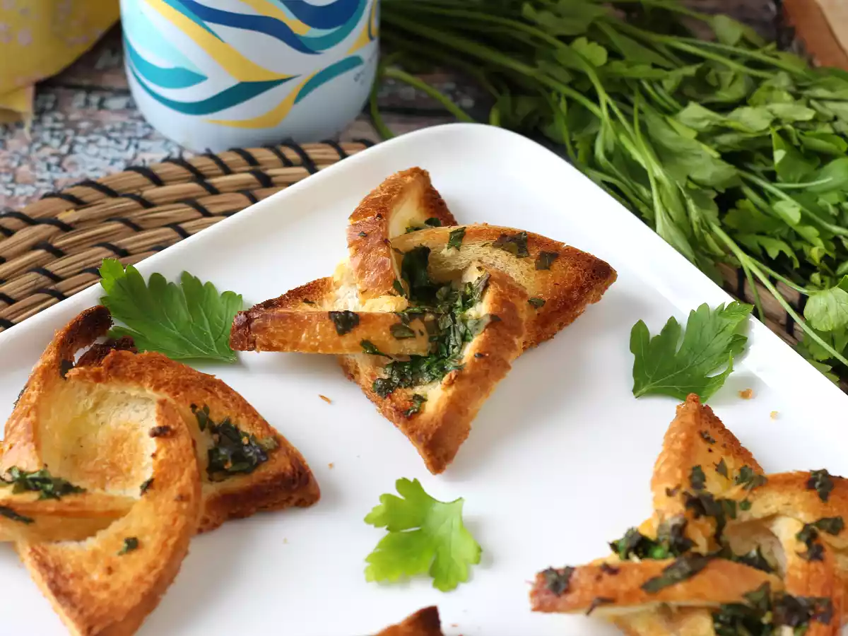 Pâine cu usturoi în stil stea - poza 3