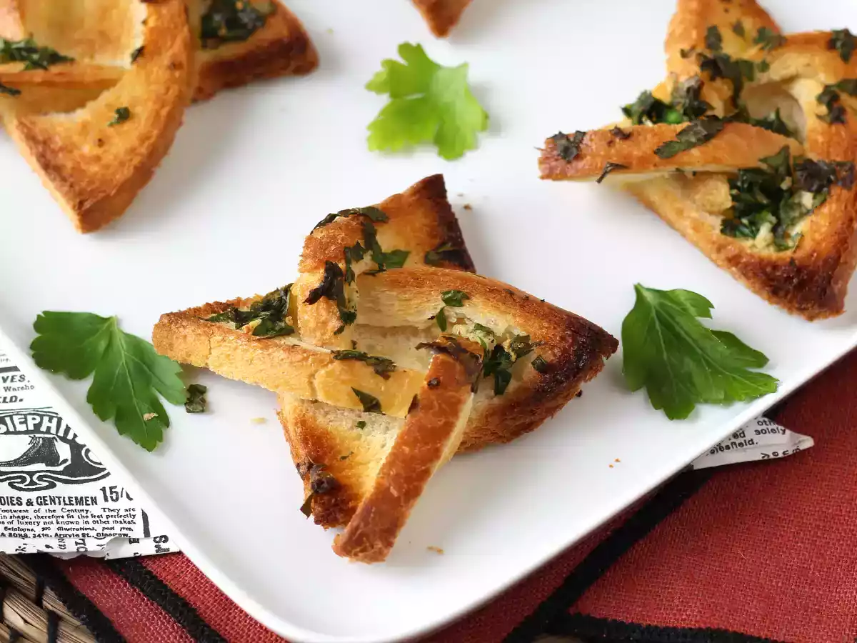 Pâine cu usturoi în stil stea - poza 5