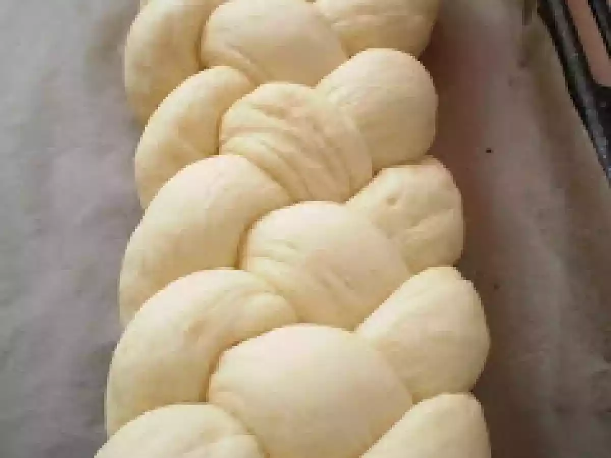 Paine impletita si colacei - poza 4