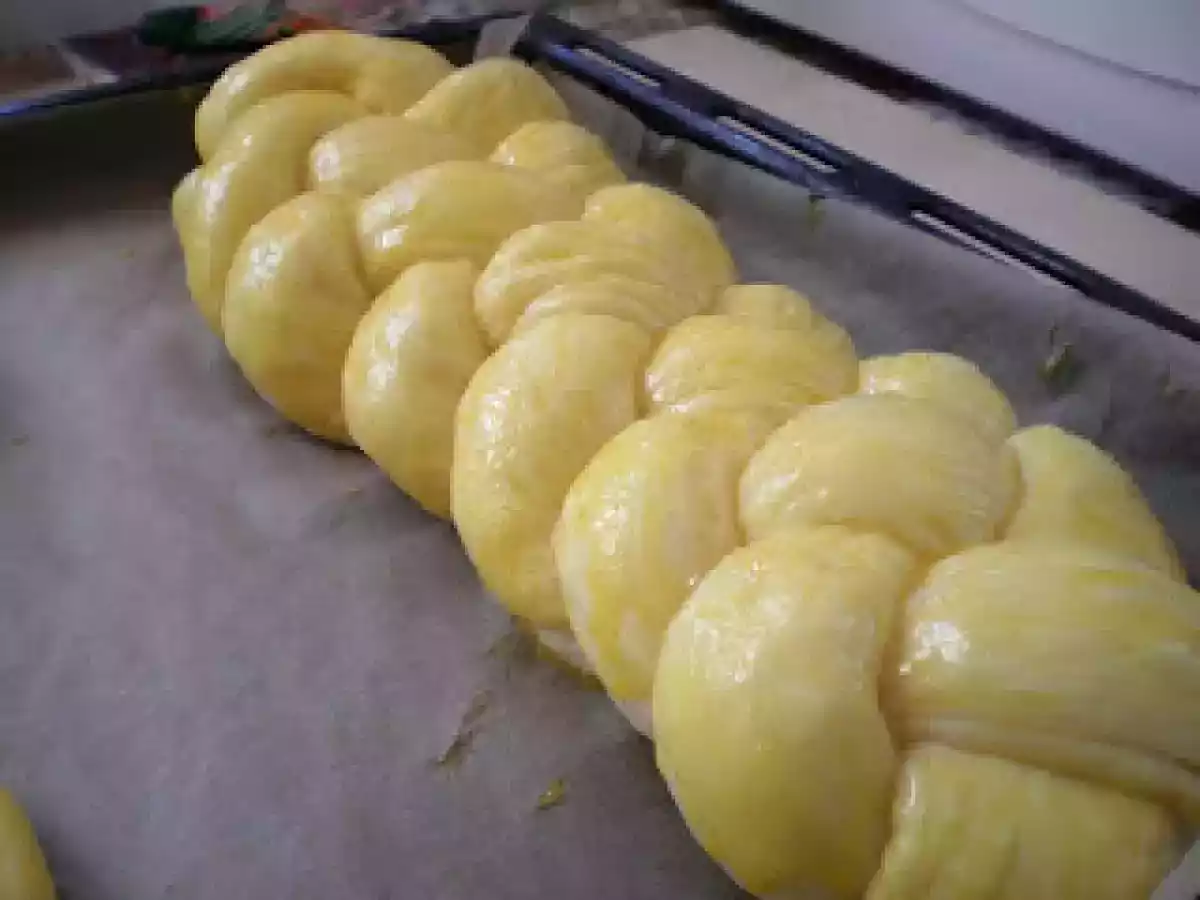 Paine impletita si colacei - poza 6