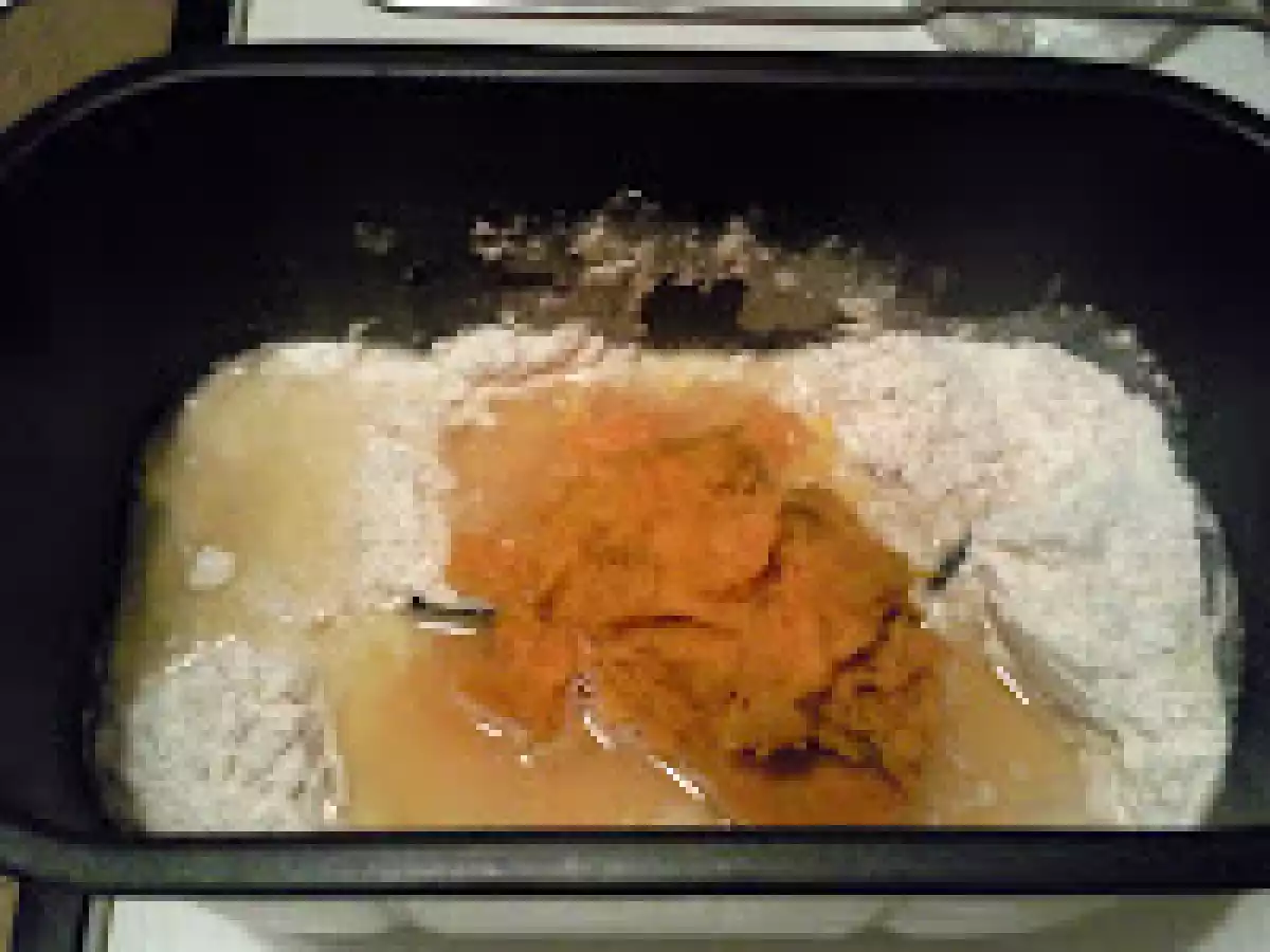 PAINE INTEGRALA CU DOVLEAC / PAN INTEGRAL CON CALABAZA - poza 3