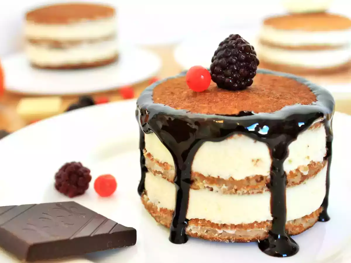 Pancakes cu Mere si Crema de Mascarpone - poza 2