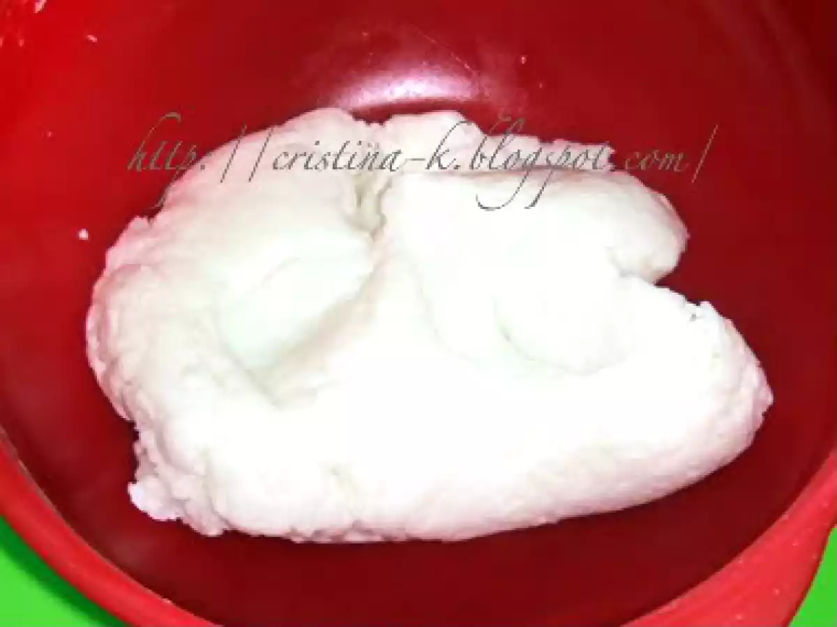 Pão de Queijo (painici cu branza) - poza 2