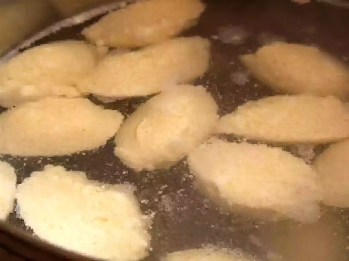 Papanasi cu branza de vaci - poza 4