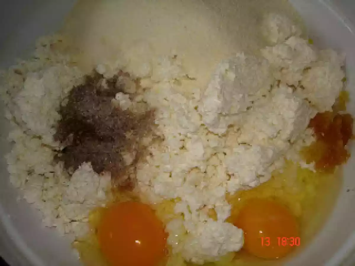 PAPANASI DIN BRANZA DE VACI CU GRIS - poza 3