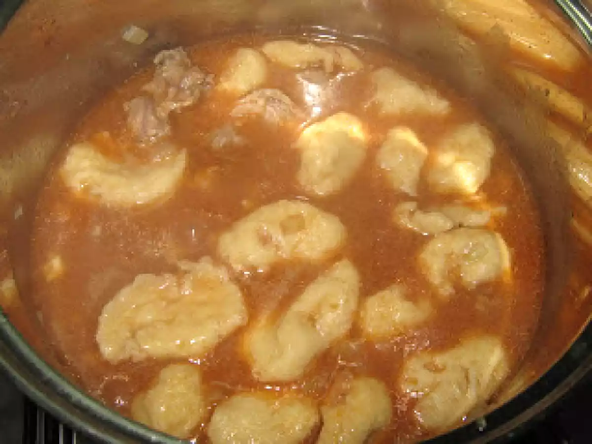 Papricas cu galuste si carne de vita - poza 13