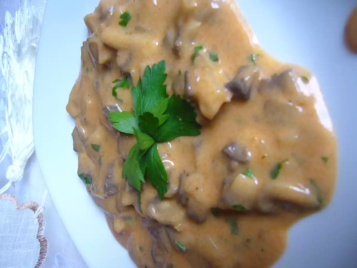 Paprikas de ciuperci - poza 2