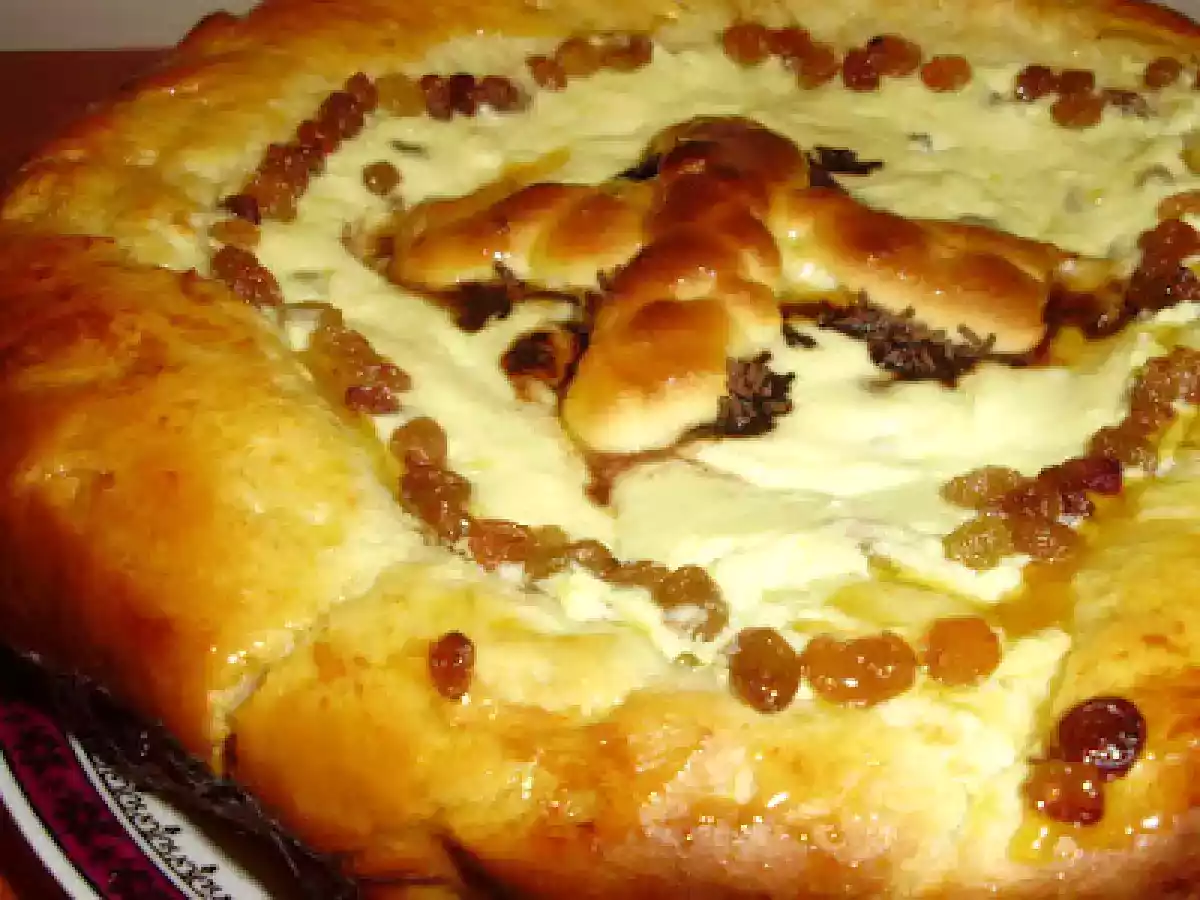 PASCA TRADITIONALA ( ALUAT FACUT LA MASINA DE PAINE)