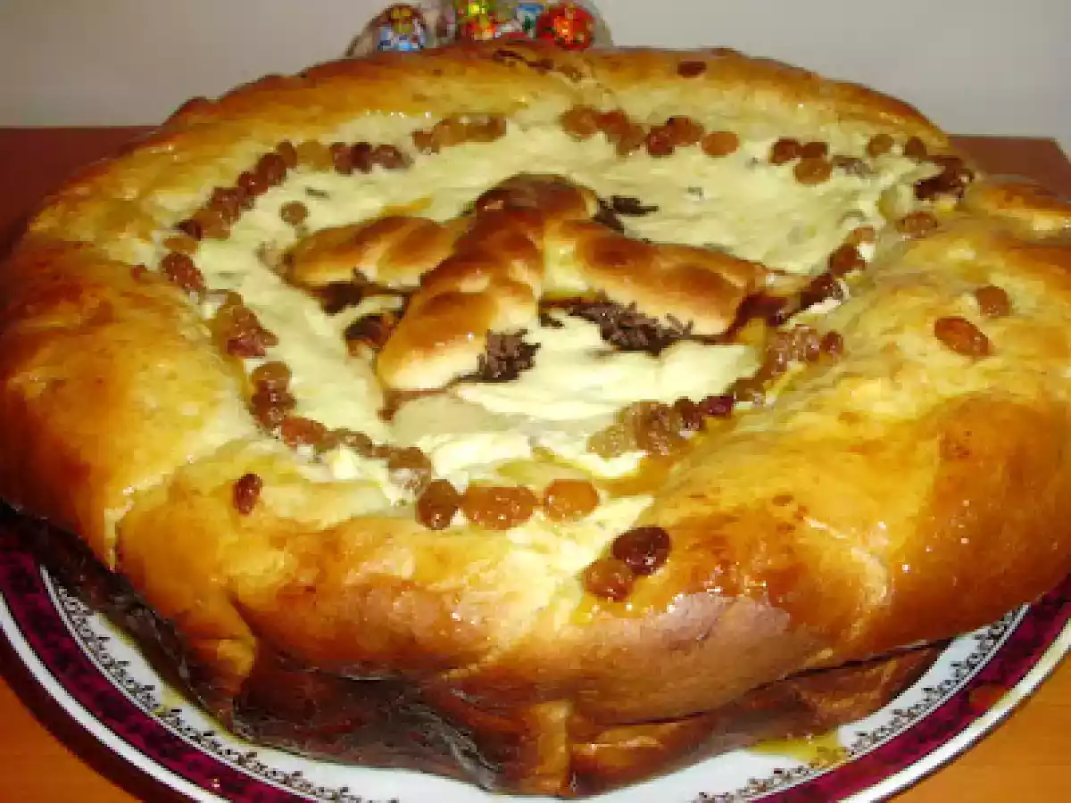 PASCA TRADITIONALA ( ALUAT FACUT LA MASINA DE PAINE) - poza 2