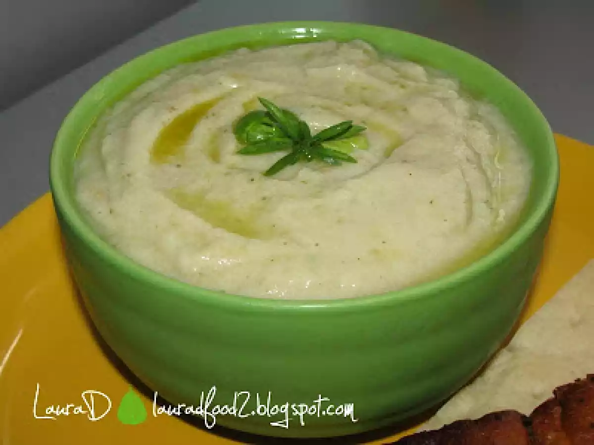 Pasta de vinete coapte cu paine prajita - poza 3