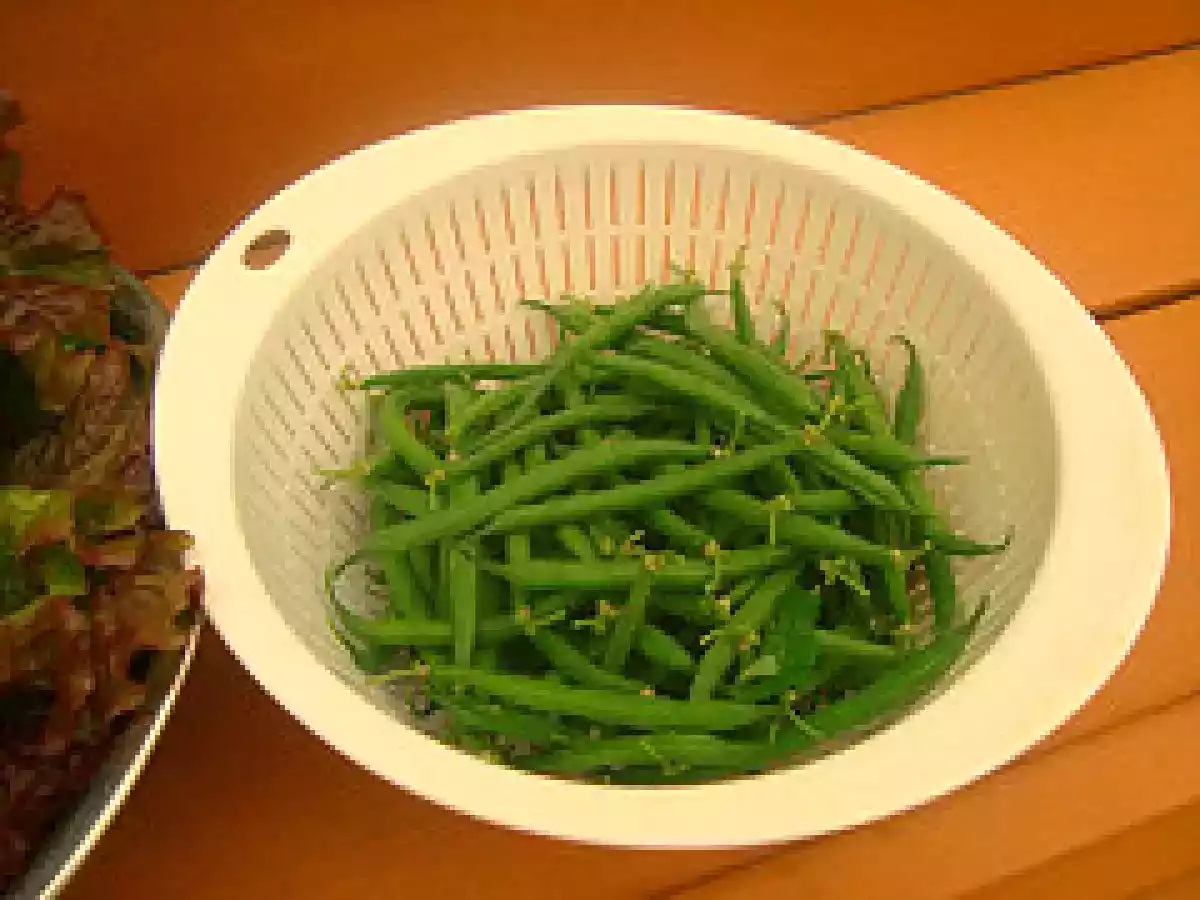 Pastai cu usturoi si mamaliguta - poza 2