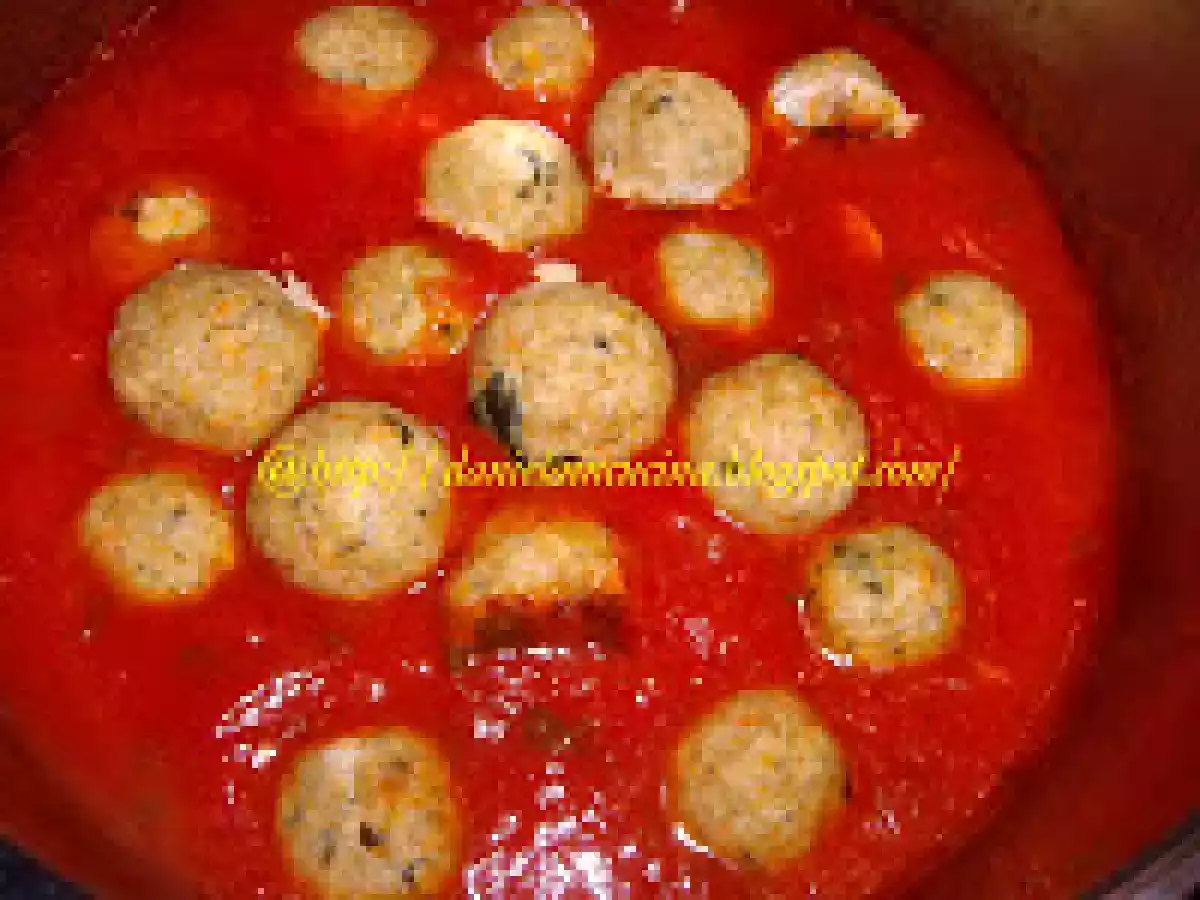 Paste cu chiftele in sos de rosii - poza 6