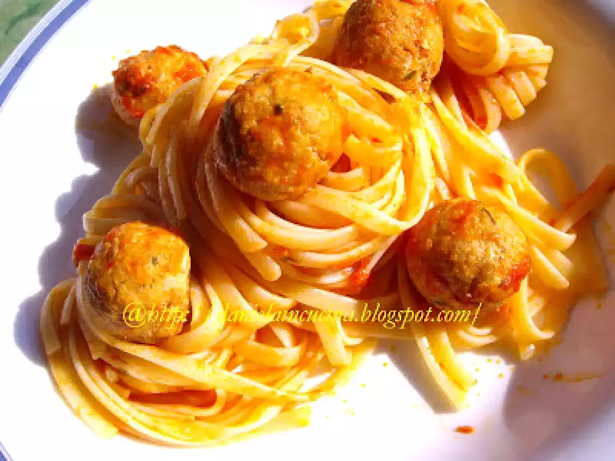 Paste cu chiftele in sos de rosii - poza 8