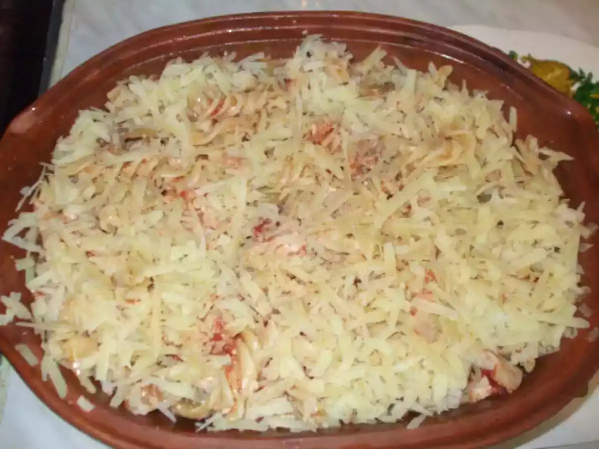 Paste cu piept de curcan, ciuperci si cascaval - poza 2