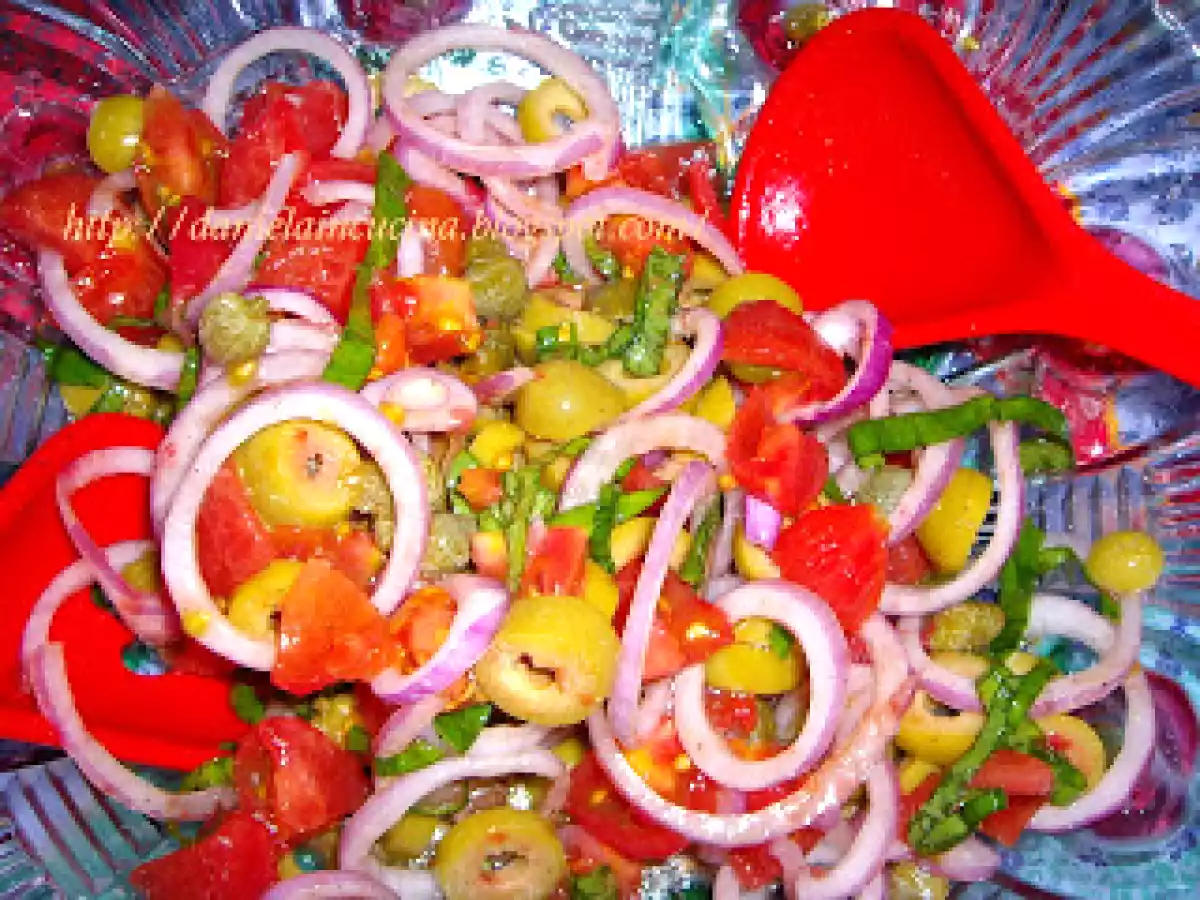 Paste cu sos crud si brinza/Pasta con sugo crudo e formaggio - poza 3