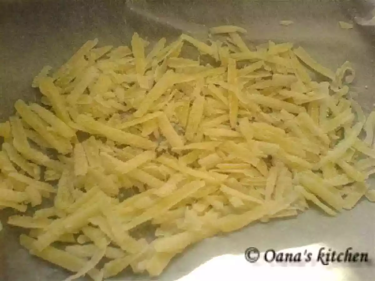 PASTE CU SOS DE ROSII SI CARNACIORI ! - poza 7