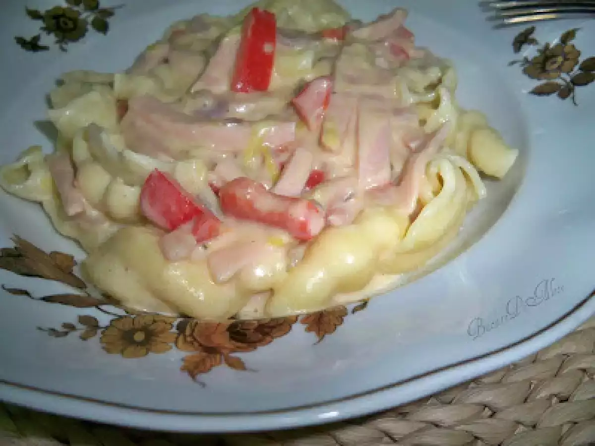 Paste cu sos de smantana - poza 2