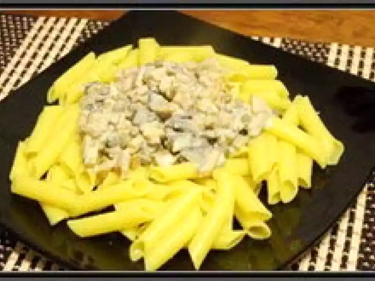 Paste cu sos mascarpone si pui - poza 7