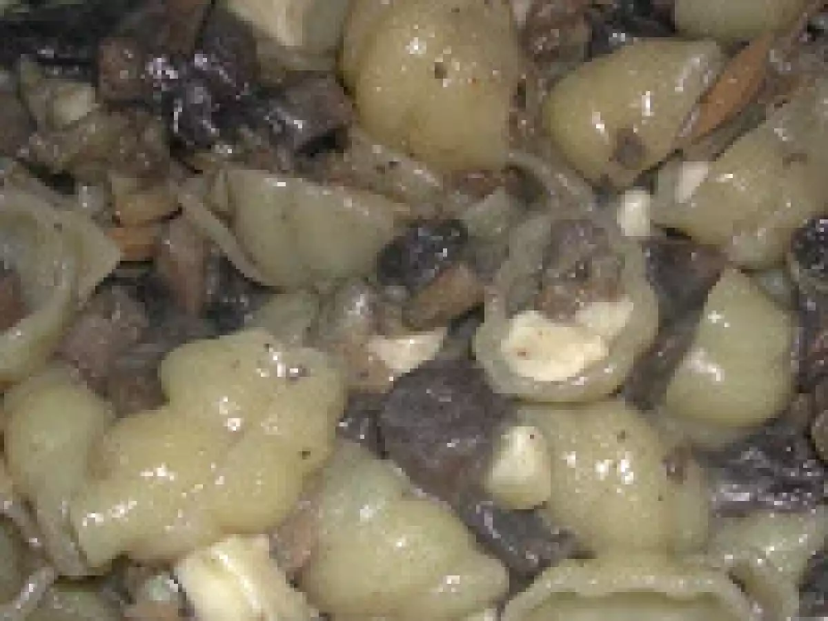 Paste scoici cu scoici si ciuperci - poza 2